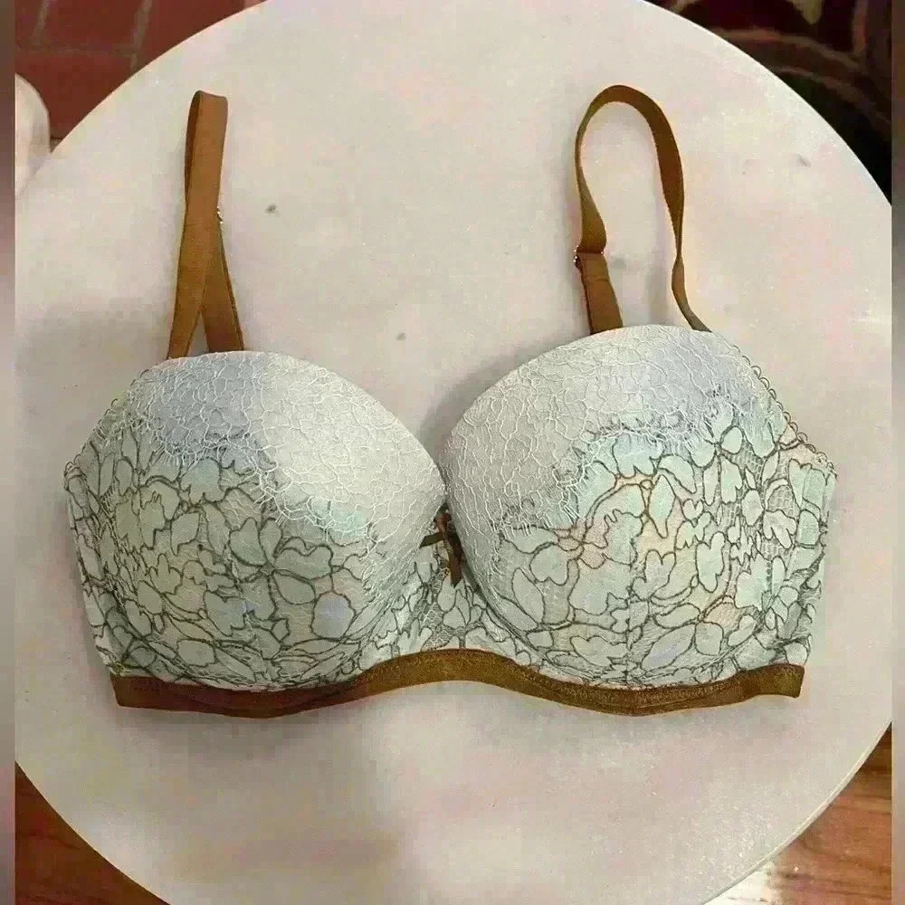 Victoria’s Secret floral dream angels lined Demi push up Blue Laced Bra sz 32DD